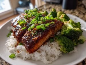 Amazing 15-Minute Teriyaki Salmon Bowl